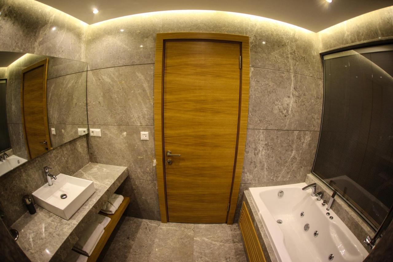 טקירדג Hotel Yayoba מראה חיצוני תמונה